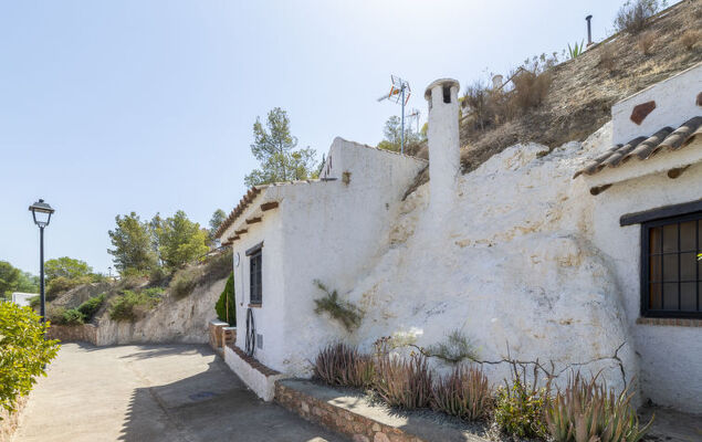 Cueva Maria Zambrano - Photo 27